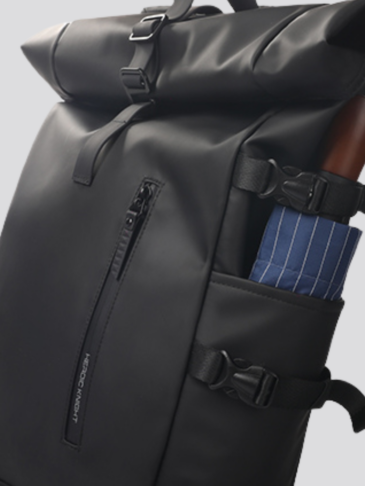 Mochila Masculina Travel com carregamento USB