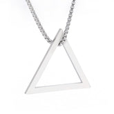 Colar Masculino com Pingente Triangular